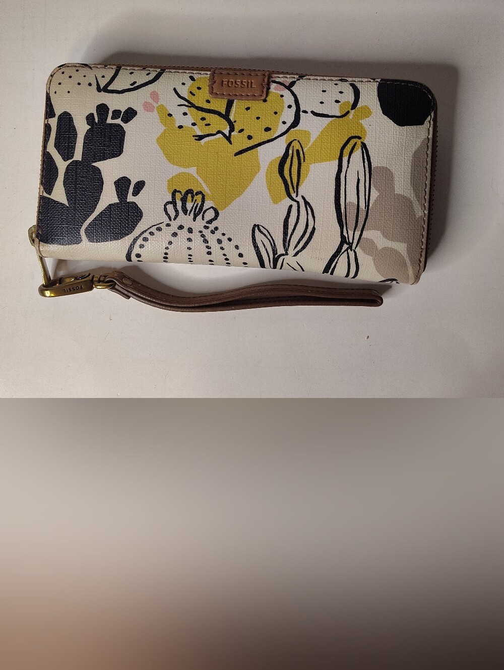 Fossil Wristlet Wallet Cactus Floral Zip Around
